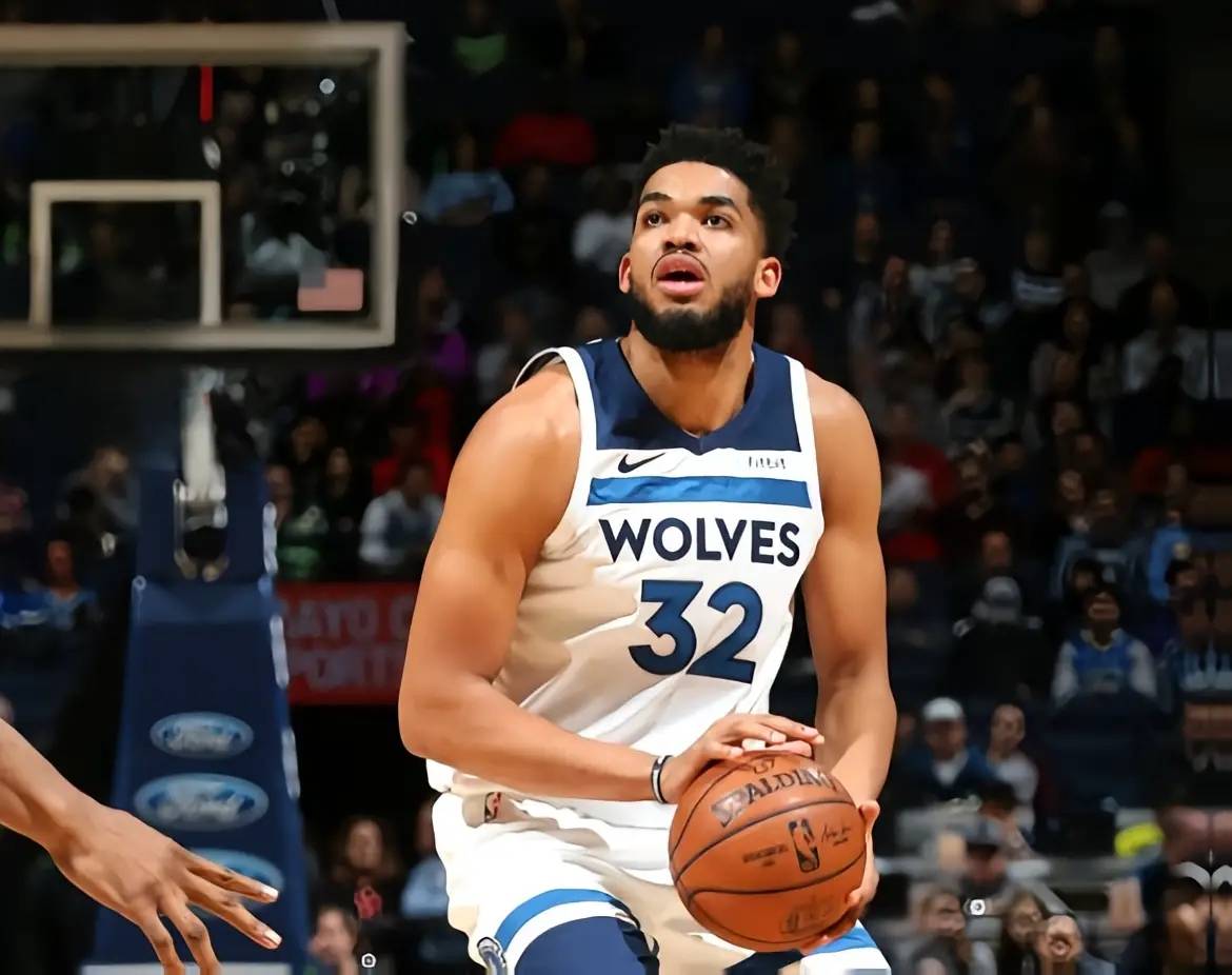 NBA常规赛今晚再迎强敌，纽约尼克斯复出首秀，主帅态度——引发热议，心理建设被强调的简单介绍