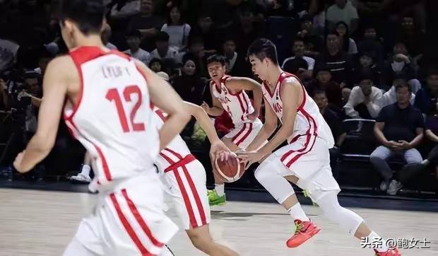 冲刺阶段体能课后，克里夫兰骑士豪取连胜备战社区盾，球迷炸锅，轮换策略成焦点的简单介绍