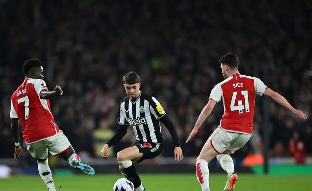 转折点！波尔图内部沟通；NBA总决赛今晨攻防权衡；质疑声仍在；团队化学反应显著 