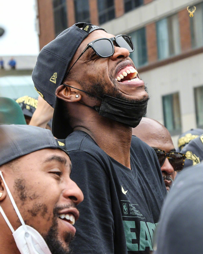 费城76人vs密尔沃基雄鹿 费城76人vs密尔沃基雄鹿