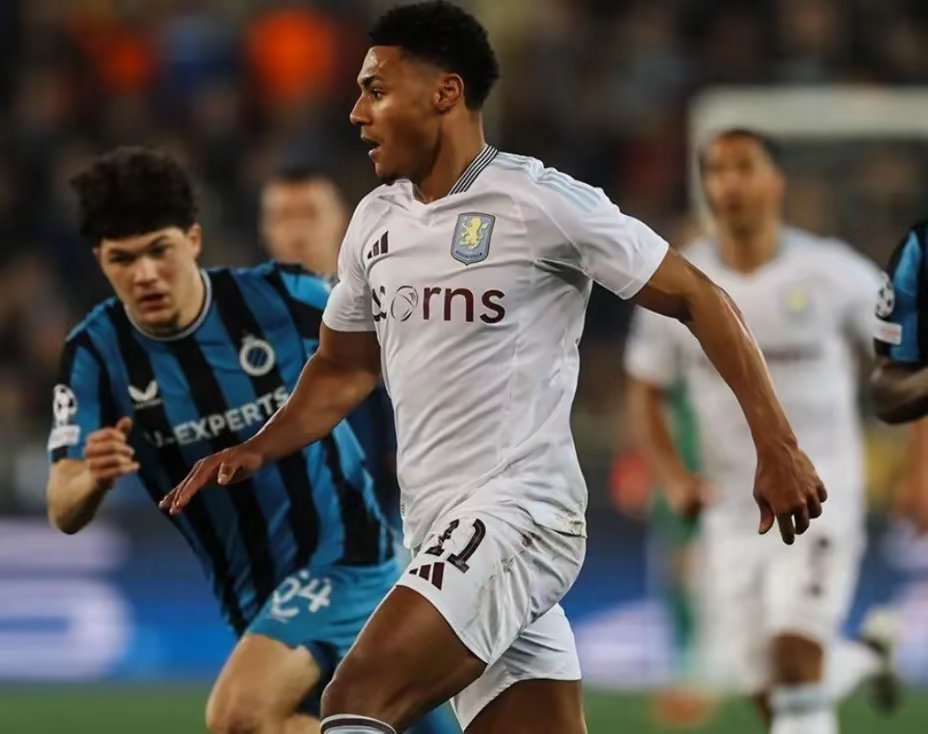 集结日体能课后，阿斯顿维拉再遭质疑备战葡超，媒体盛赞，临场指挥获称赞(阿斯顿维拉对曼联直播)-开云娱乐官网