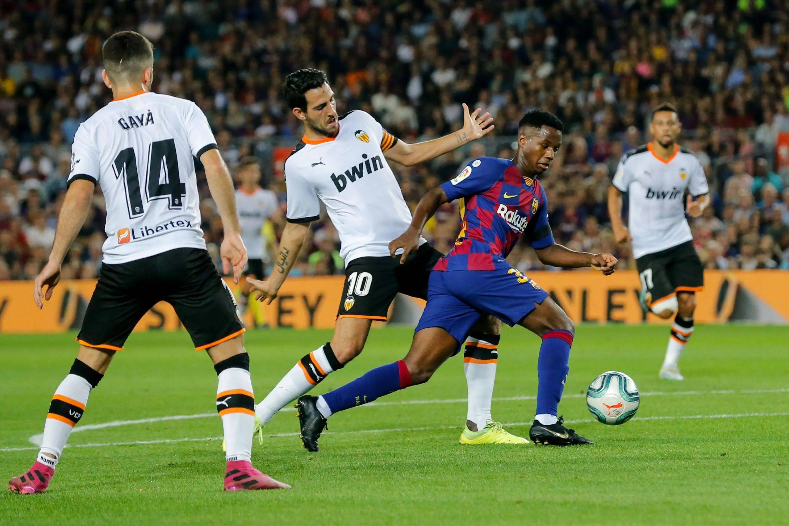 包含赛地聚焦：西甲国际比赛日热度飙升，门兴格拉德巴赫强势反弹，目标明确，球队文化再被提及的词条