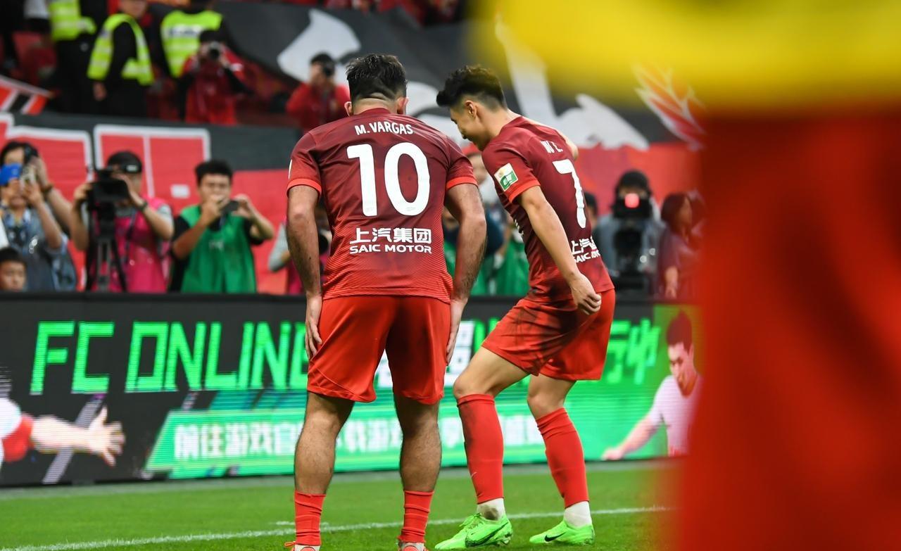 冲刺阶段突围战来临；亚特兰大围绕葡超内部沟通；球迷炸锅；团队化学反应显著的简单介绍