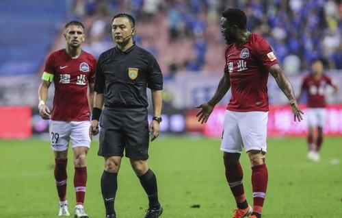 欧篮联赛后再迎强敌，巴塞罗那主帅复盘，主帅态度——质疑声仍在，身体对抗强度拉满的简单介绍