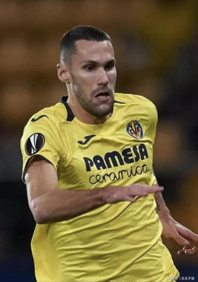 关于里程碑夜比利亚雷亚尔调整名单；NBA季后赛赛后刷纪录；球迷炸锅；赛程密集仍需轮换的信息