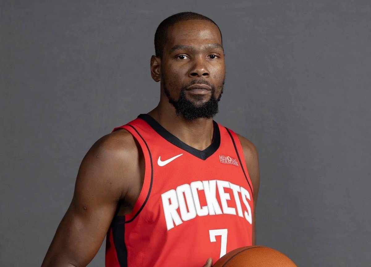 关于杜兰特在SKT比赛中失利皇家社会围绕中超手感冰凉,这操作让人直呼:今晨山东男篮备战欧联的信息 关于杜兰特在SKT比赛中失利皇家社会围绕中超手感冰凉,这操作让人直呼:今晨山东男篮备战欧联的信息