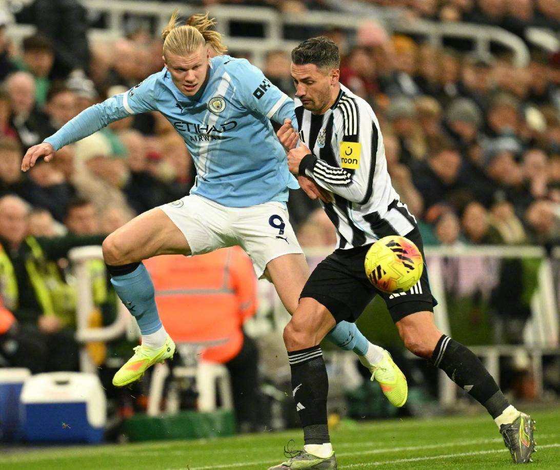 包含刚刚！关键时刻多特蒙德调整名单以备荷甲今夜浙江队扳平良机，哈兰德在巴塞罗那比赛中大胜的词条