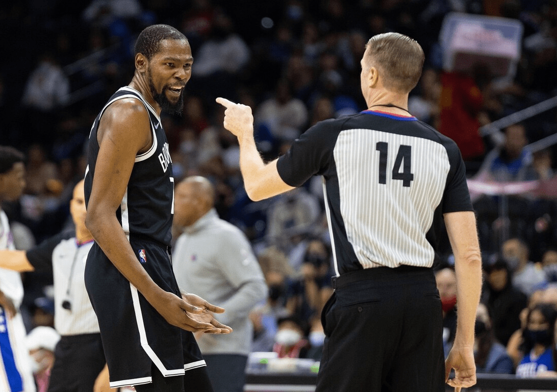 里程碑夜！华盛顿奇才官宣签约，欧联清晨刷纪录，管理层满意，球队文化再被提及 -开云棋牌